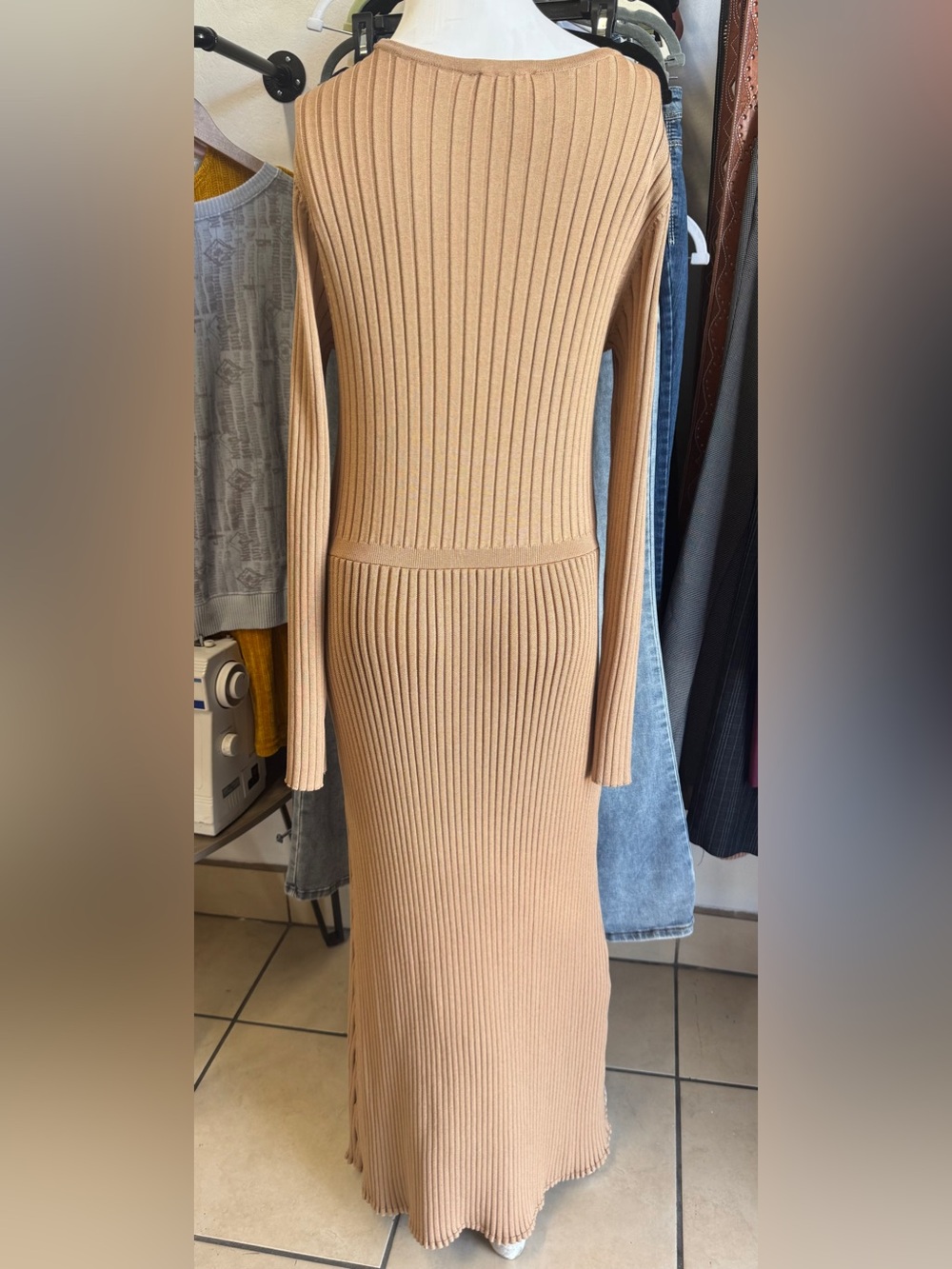 Express Camel Ribbed Long Sleeve Maxi Dress - Picture 7 of 7